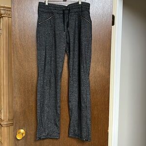 Athleta black/gray pant